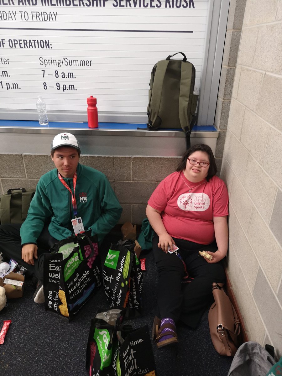wattersja's tweet photo. Nothing wrong with a little swag! @asdnnb @MVPulamoo #YouthGames2019 https://t.co/eZEv6JgCMv