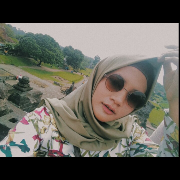 Love your self💙💚💛💜
<a href="/SelfieJilbab/">Elfie~</a> 
<a href="/hijabkerens/">HijabKeren.com</a> 
<a href="/ootdindo/">OOTDINDO</a> 
<a href="/Jilbabcantix/">Jilbab Cantik</a> 
@HaloMalangCom 
<a href="/pedulijilbab/">Peduli Jilbab</a>