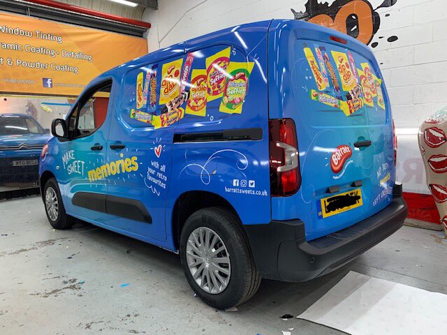 SalesStrictly's tweet photo. Thank you @vitalsignsessex for doing an excellent job wrapping our vans for our exclusive Tangerine Team...We can't wait to get them out to the TSE's tomorrow!
#TeamTangerine #WrappedVans #FieldSales #ExclusiveTeam #Tangerine #VitalSignsDigital https://t.co/wQdtVtxewr