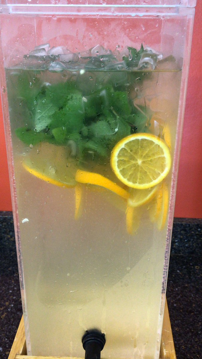 ATXtrinityChef's tweet image. Mint from the garden here @austintrinity that the students grew themselves ! #local indeed !