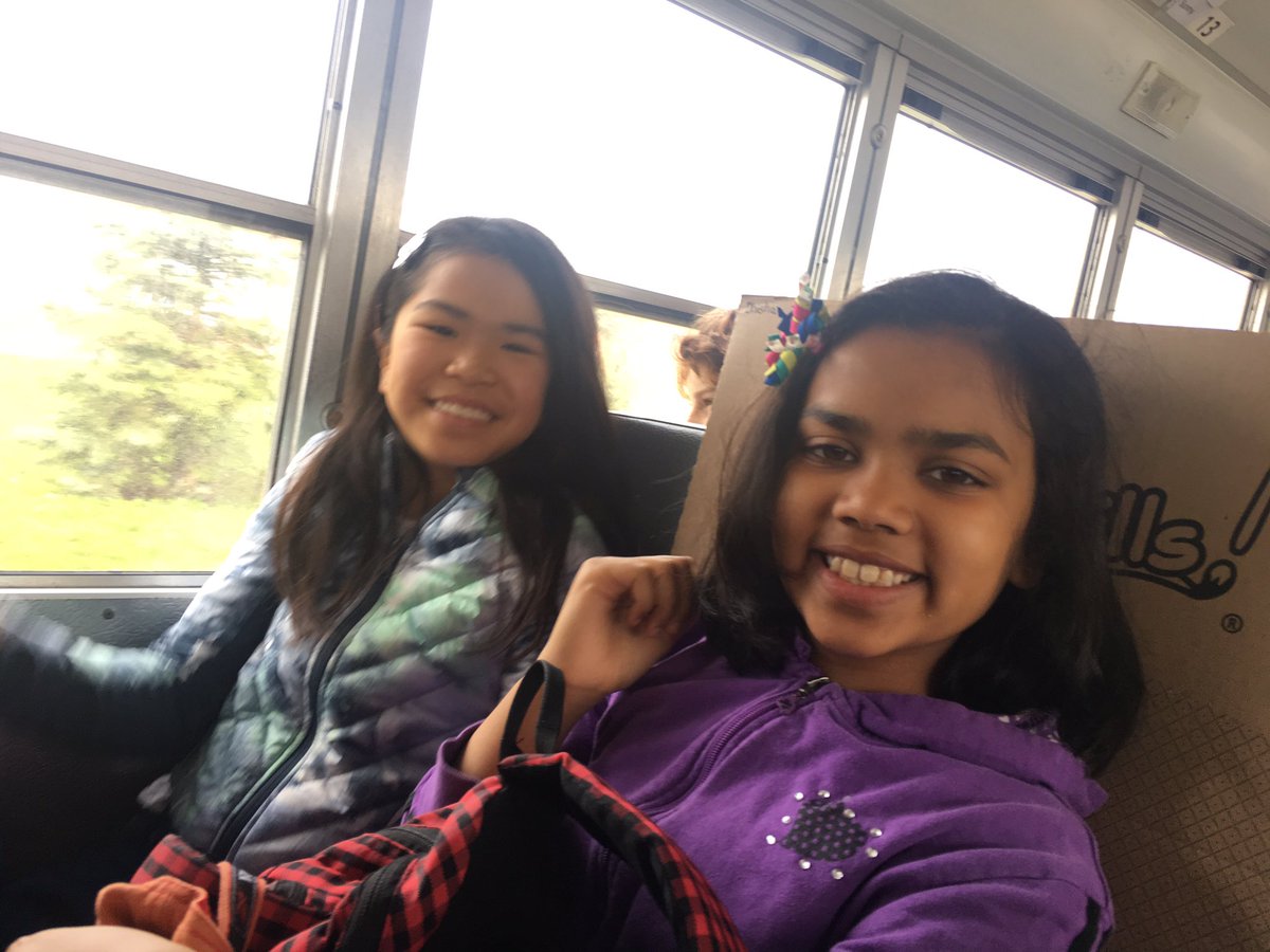 mrsbeansjuniors's tweet image. And we’re off!! #CodingQuest @IngeniumCa #OCSBBeInnovative