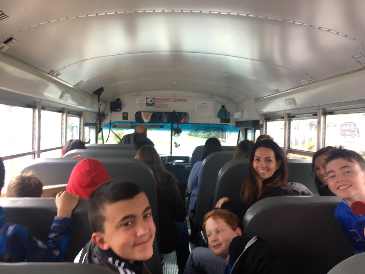 mrsbeansjuniors's tweet image. And we’re off!! #CodingQuest @IngeniumCa #OCSBBeInnovative