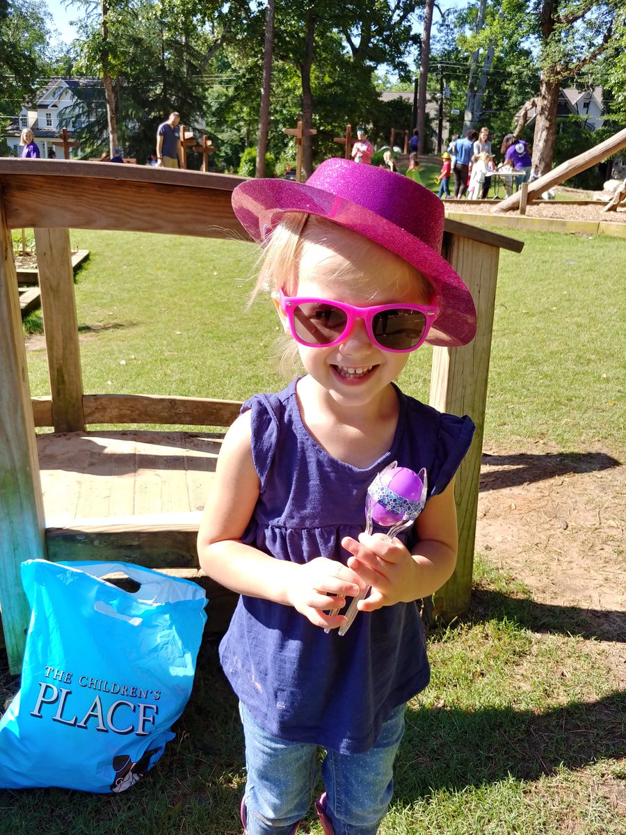 Frontier day is always more fun with dress up and tie dye #mvarts #mvlittles