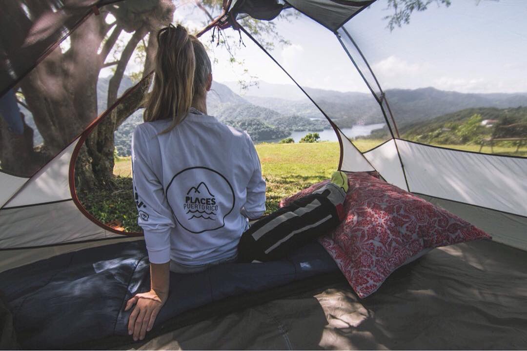 luisabaad's tweet photo. ¡Vuelven las Rashguard!
Explora las bellezas naturales de nuestra bella isla representando la comunidad de Places Puerto Rico
¡Ordena la tuya! 👕✔️
Información: placespr@gmail.com o inbox
#PuertoRico #PlacesPR #PlacesPuertoRico https://t.co/QkeY7aS3I9