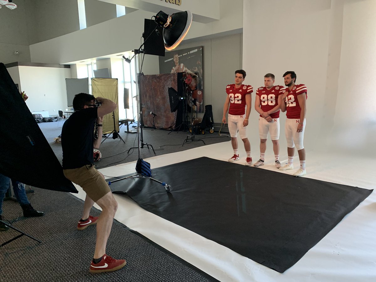 Hail Varsity tweet media