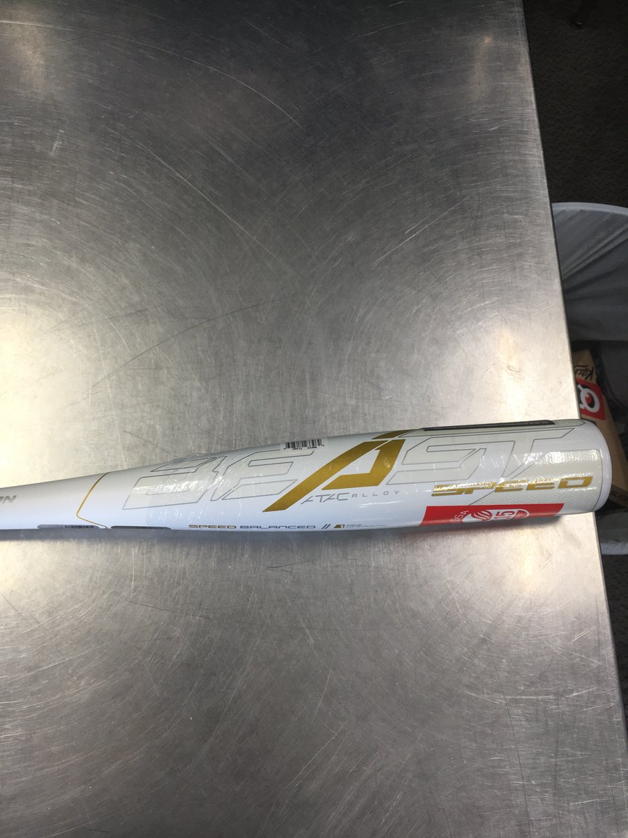 PIASarnold's tweet photo. Easton Beast Speed USSSA bat now reduced to 30% off.  These are all -10 bats and we have sizes 28-32.  Stop in today before they are all gone.  #tradeinandsavemore https://t.co/9FFiea2m1T