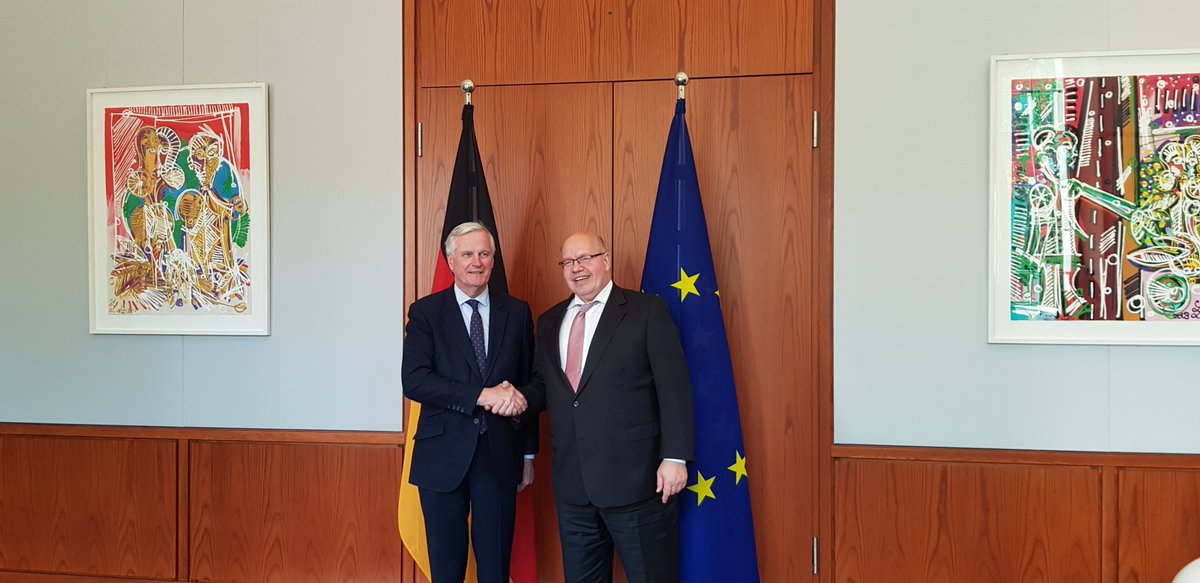 BMWE_'s tweet photo. BM @peteraltmaier trifft den #EU-Verhandlungsführer für #Brexit, @MichelBarnier: „Die
EU hat ihre Einigkeit bei den Brexit-Verhandlungen unter Beweis gestellt. Regierung &amp; Parlament in 🇬🇧 müssen nun Klarheit darüber schaffen, wie sie weiter machen wollen.“ https://t.co/Bzv9GTvbKF