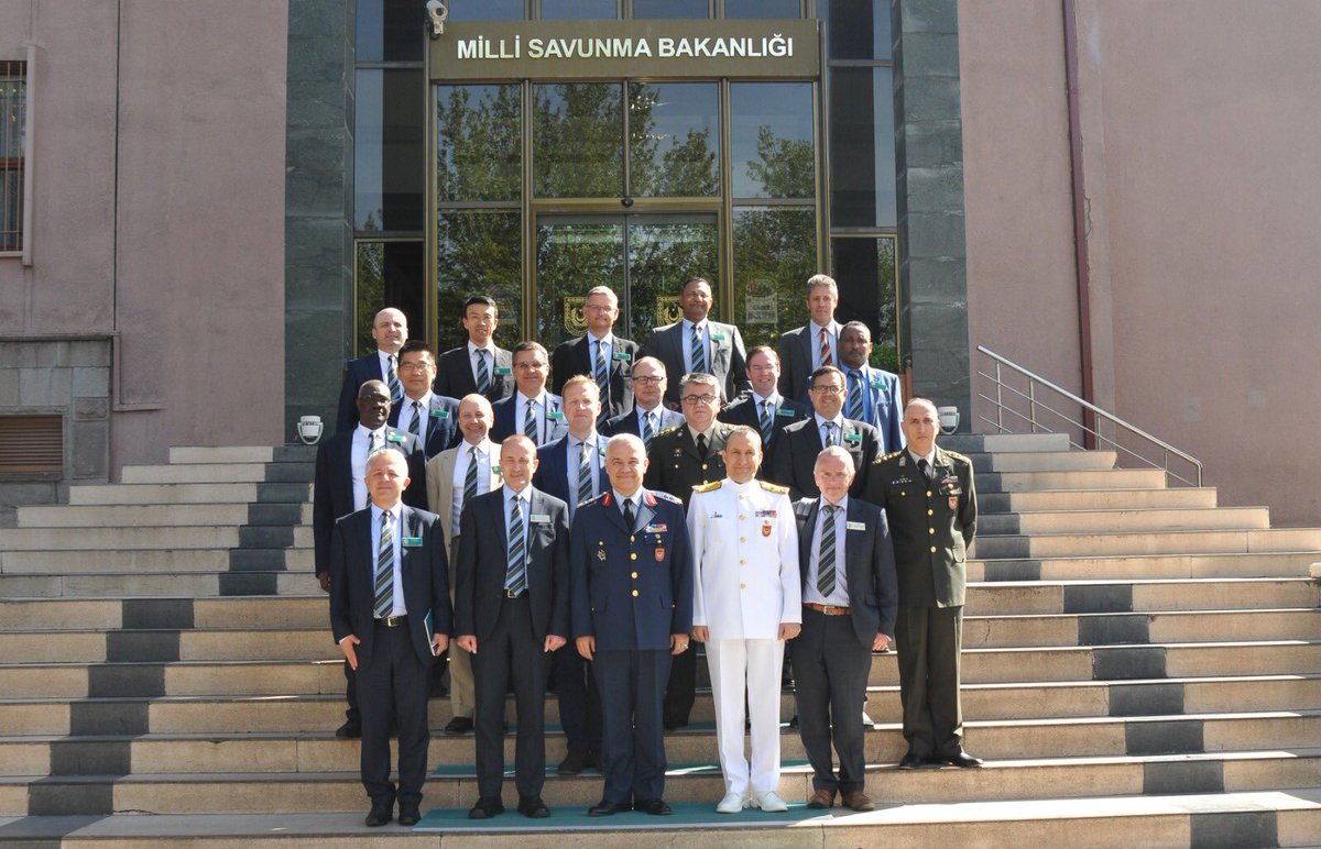 T C Milli Savunma Bakanligi A Twitter Birlesik Krallik Kraliyet Savunma Akademisi Rcds 2019 Yili Mudavimleri Heyeti Milli Savunma Bakanligina Bir Ziyaret Gerceklestirdi Ziyaret Esnasinda Heyete Bolgesel Guvenlik Konulari Ve Bakanlik Teskilati