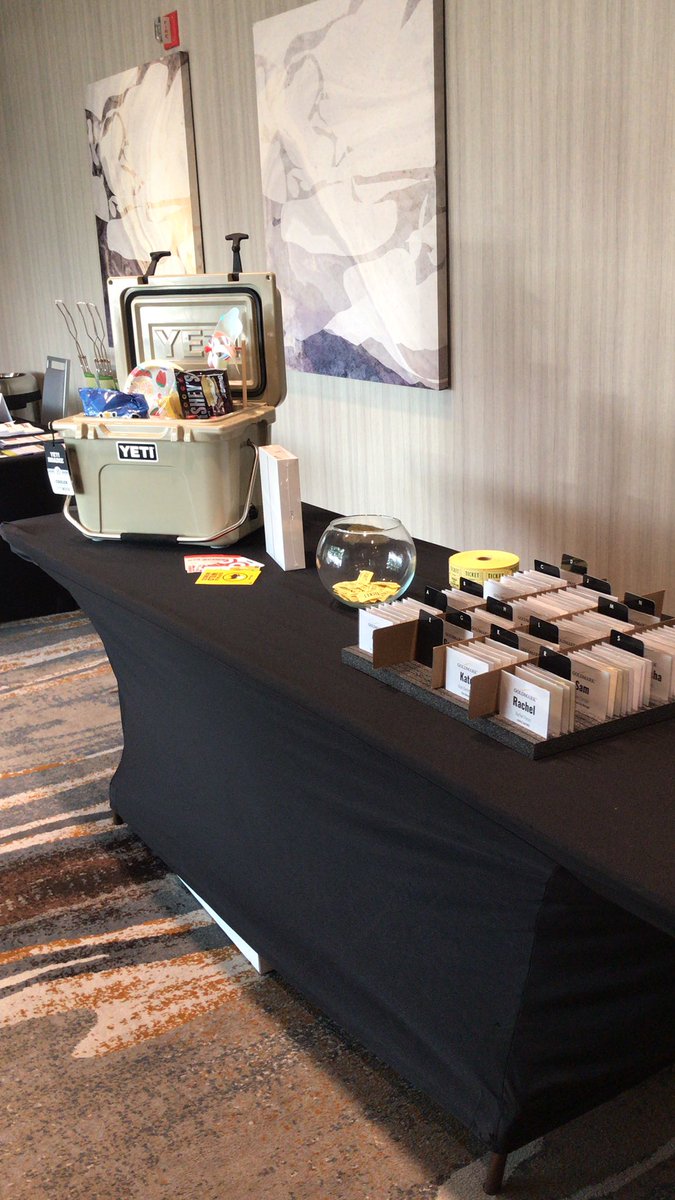 GoldmarkApts's tweet photo. Ready to kickoff our ND Leasing Rally! We can’t wait for a day of inspiration, celebration, and learning! #LifeAtGoldmark https://t.co/lamOsxFkXg