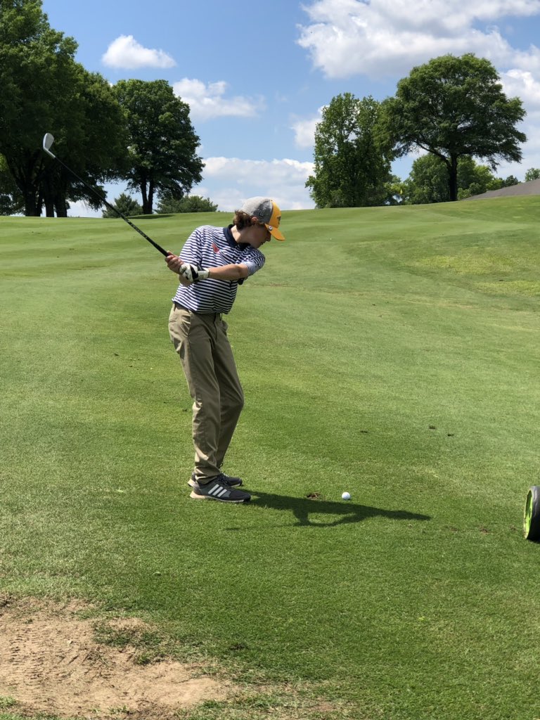 BMS_STEM's tweet photo. Jacob Sayers from the fairway https://t.co/C0WpIuNvC0