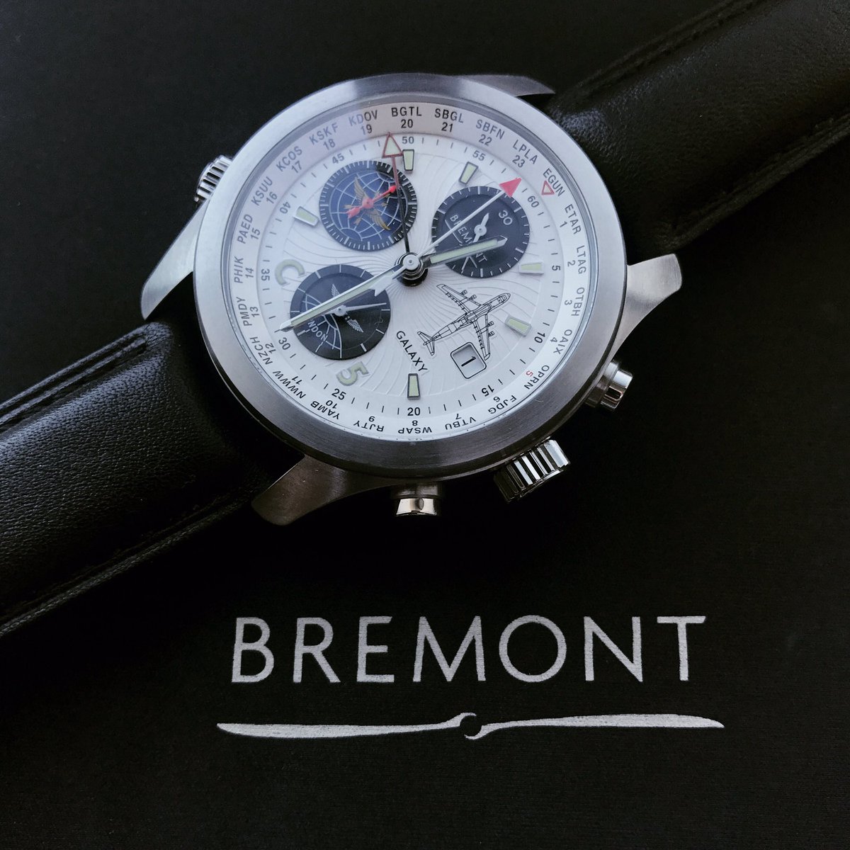 BremontMilitary's tweet photo. Nice snap of the @Bremont ALT1-WT military edition exclusively for pilots and crew of the C-5 Galaxy. #C5 #Galaxy #ALT1WT #PilotWatch #LoadmasterWatch https://t.co/uS8xR9i83R