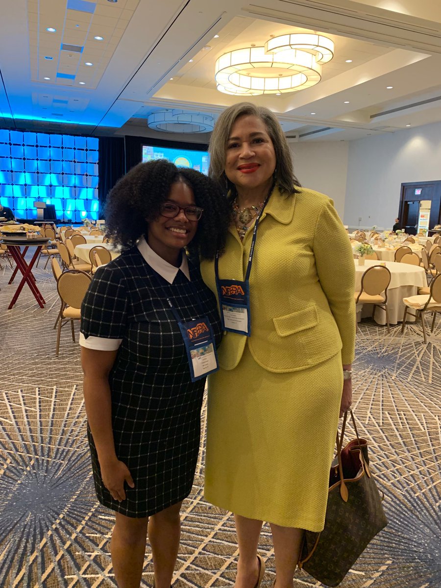 Loveudede's tweet photo. Erin Black congratulations on receiving one of  the Cigna Scholarship at the 2019 NFBPA National Forum. #nfbpaforum2019 https://t.co/9DXbCyMV6Z