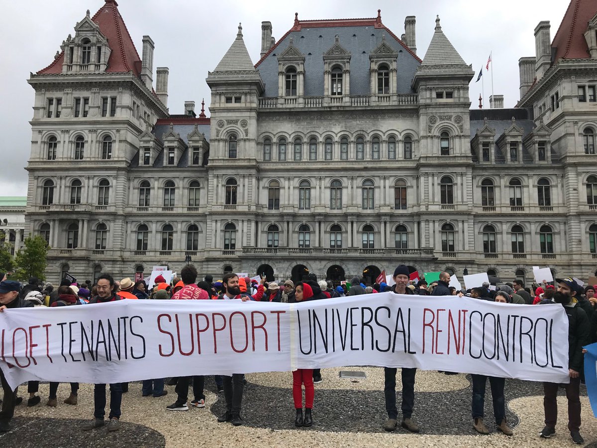 nyclt's tweet photo. ‘No justice no peace we need a place to sleep.’ We all fight for #UniversalRentControl ⁦@MaketheRoadNY⁩ ⁦@housing4allNY⁩ #TenantTuesday #UniversalRentControl https://t.co/XPwVu84vx9
