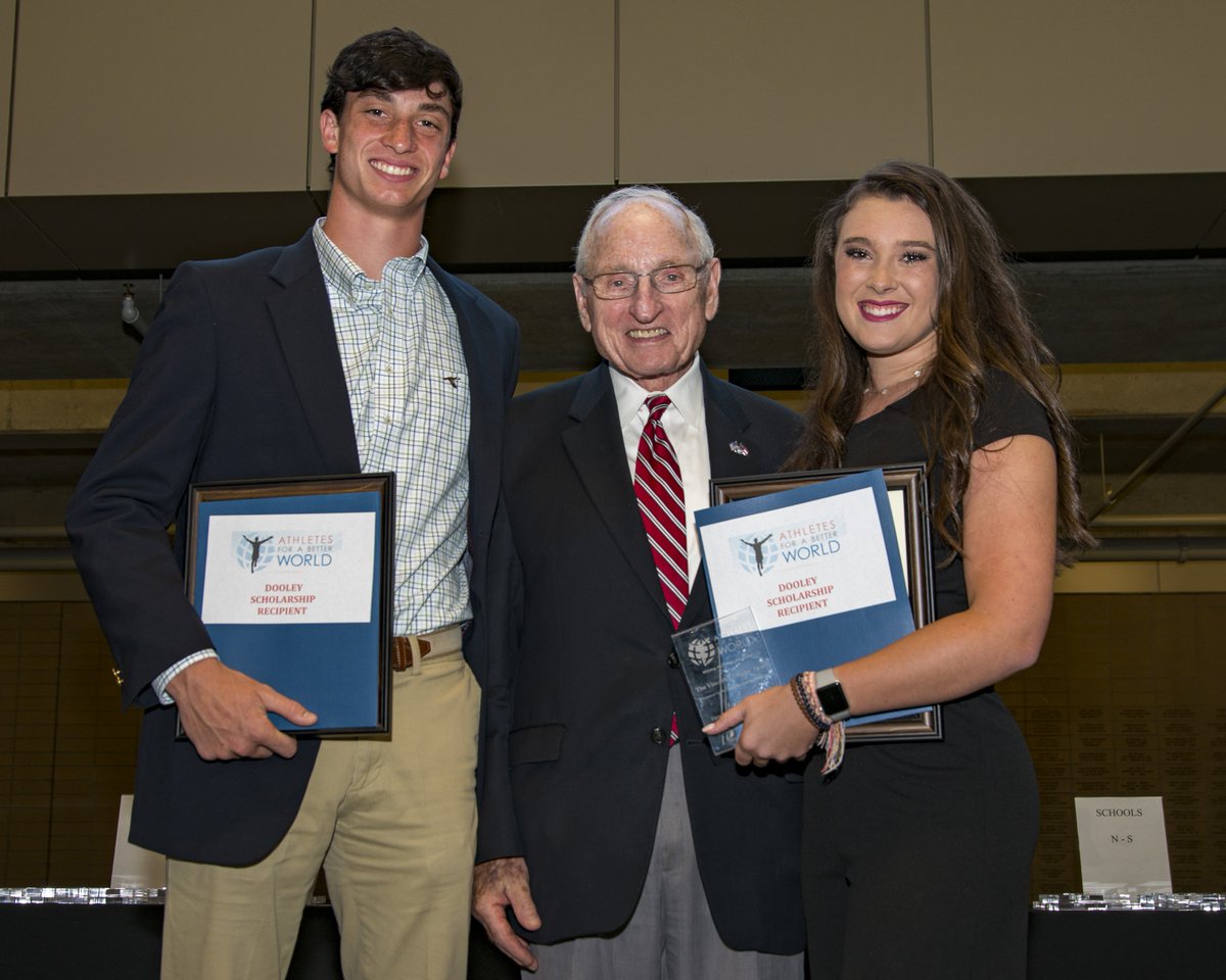 OfficialGHSA's tweet photo. Congratulations 2019 Vince Dooley Scholarship Winners. #AthletesForBetterWorld https://t.co/BVyt1xVKyu https://t.co/z0cmFHleI1