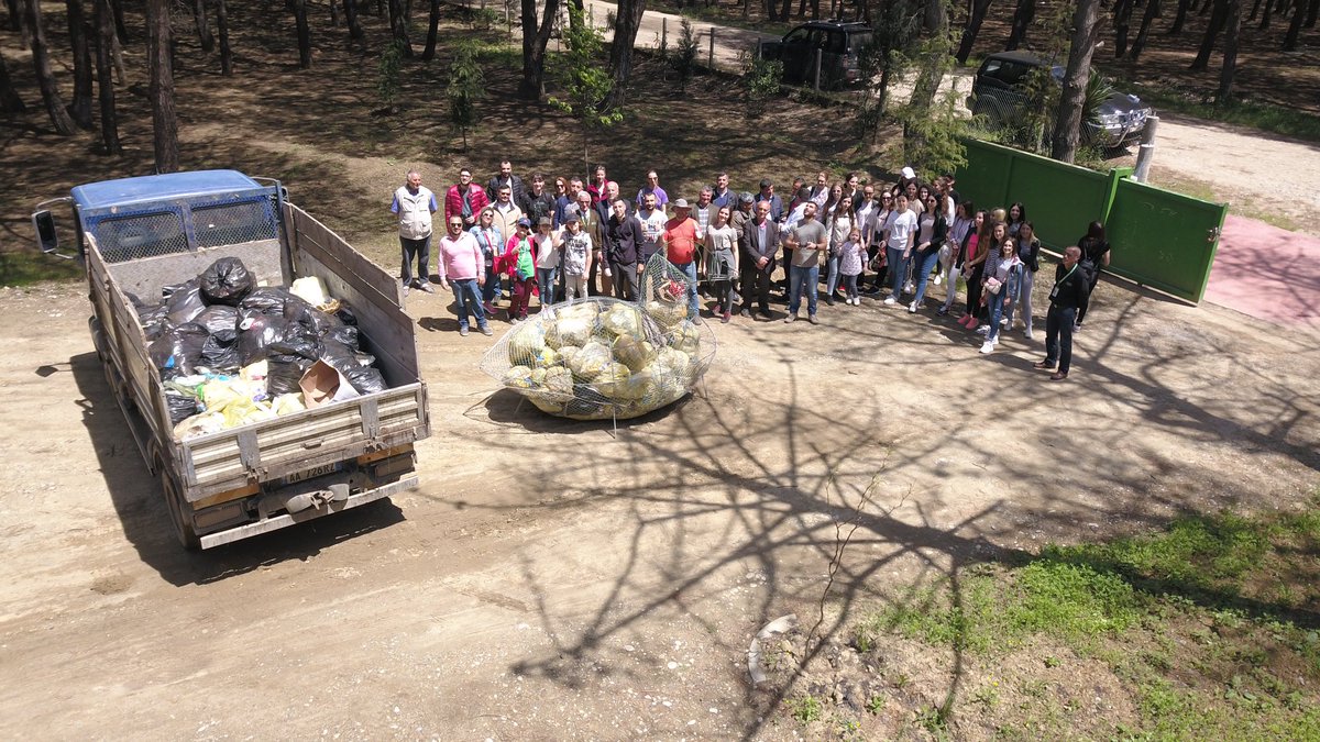 PPNEA's tweet photo. More than 70 nature lovers joined our initiative to clean up one of the most important wetland found in #AdriaticFlyway, Sektori Rinia–Fllakë #wetland, in the framework of #WorldMigratoryBirdDay 2019 #ppnea #4acause #migratorybirds #euronatur https://t.co/Ck9DN7Y22L