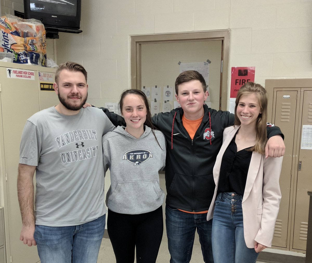FirelandsJSA's tweet photo. Firelands JSA is proud to announce Alessandra Davis and William Folley as our chapter president and vice president for the 2019-2020 school year! https://t.co/0HKke5Kppd