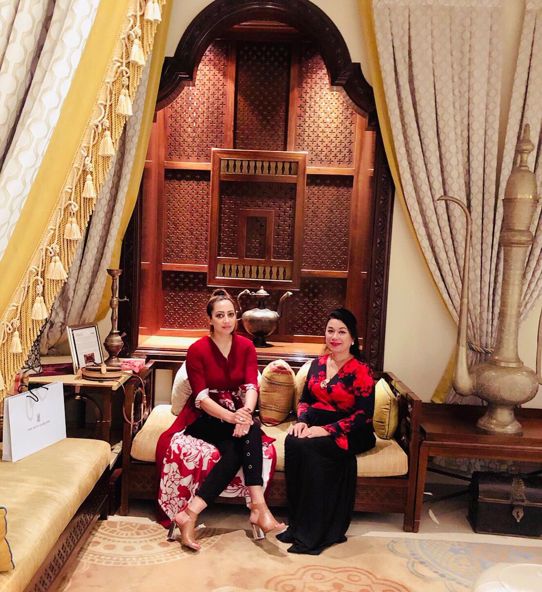SaniaAAnsari's tweet photo. It was great meeting my friend Princess Romana Murad from Kuala Lumpur, Malaysia in Dubai. 🥰
#SaniaAnsari #PrincessRomanaMurad #UAE #Canada #MyDubai #Malaysia #Pakistan #AnsariGroup #WonderWoman #Top100peopleinFinance #Whoswho #thewomenscollection #FAAVM #worldbusinessleaders https://t.co/HFZMZlnVLS