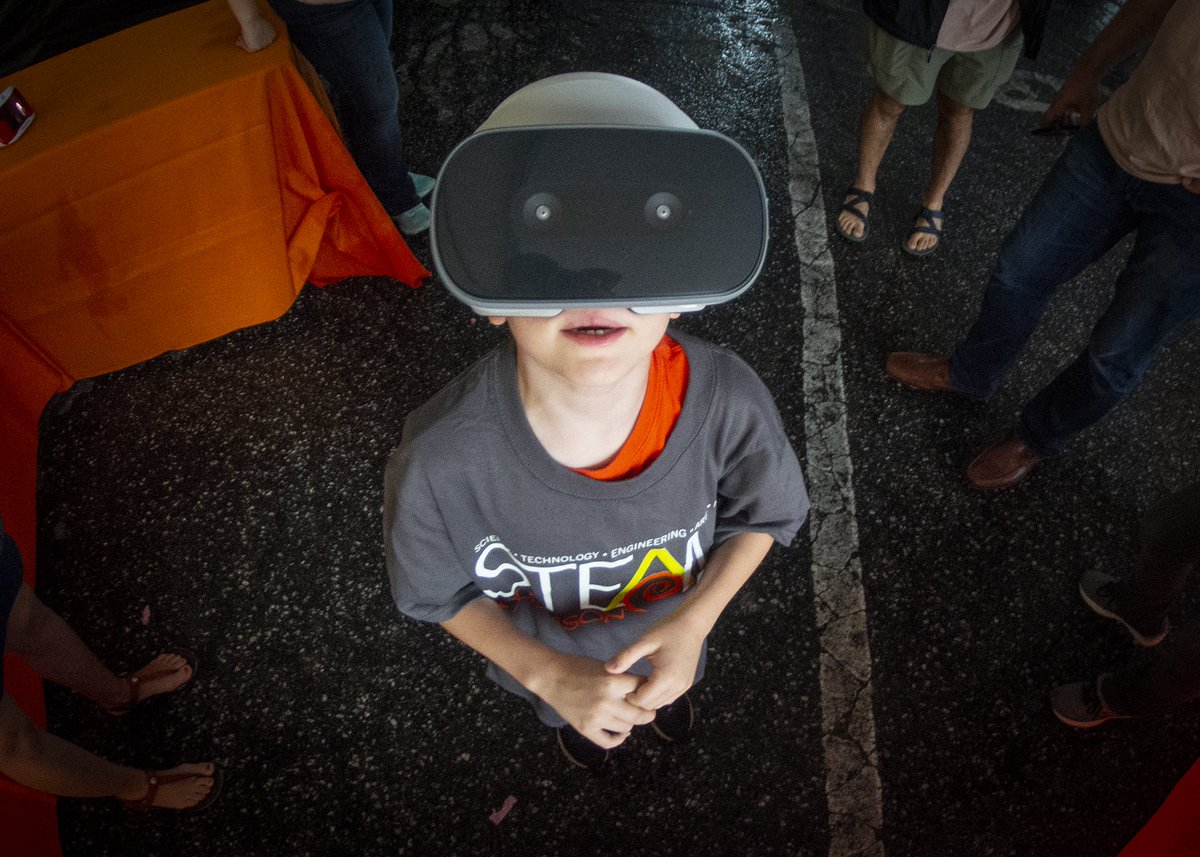 Clemson University (@clemsonuniv) on Twitter photo 🤩 We had such an amazing turnout at the annual <a href="/artisphereorg/">Artisphere</a> this past weekend in downtown Greenville!
Enjoy these highlights and click here to check out the full album 📸: bit.ly/2HkVHMN
<a href="/ClemsonCECAS/">Clemson Engineering, Computing & Applied Sciences</a> <a href="/ClemsonVisArts/">Clemson Visual Arts</a> 🤩 We had such an amazing turnout at the annual <a href="/artisphereorg/">Artisphere</a> this past weekend in downtown Greenville!
Enjoy these highlights and click here to check out the full album 📸: bit.ly/2HkVHMN
<a href="/ClemsonCECAS/">Clemson Engineering, Computing & Applied Sciences</a> <a href="/ClemsonVisArts/">Clemson Visual Arts</a>