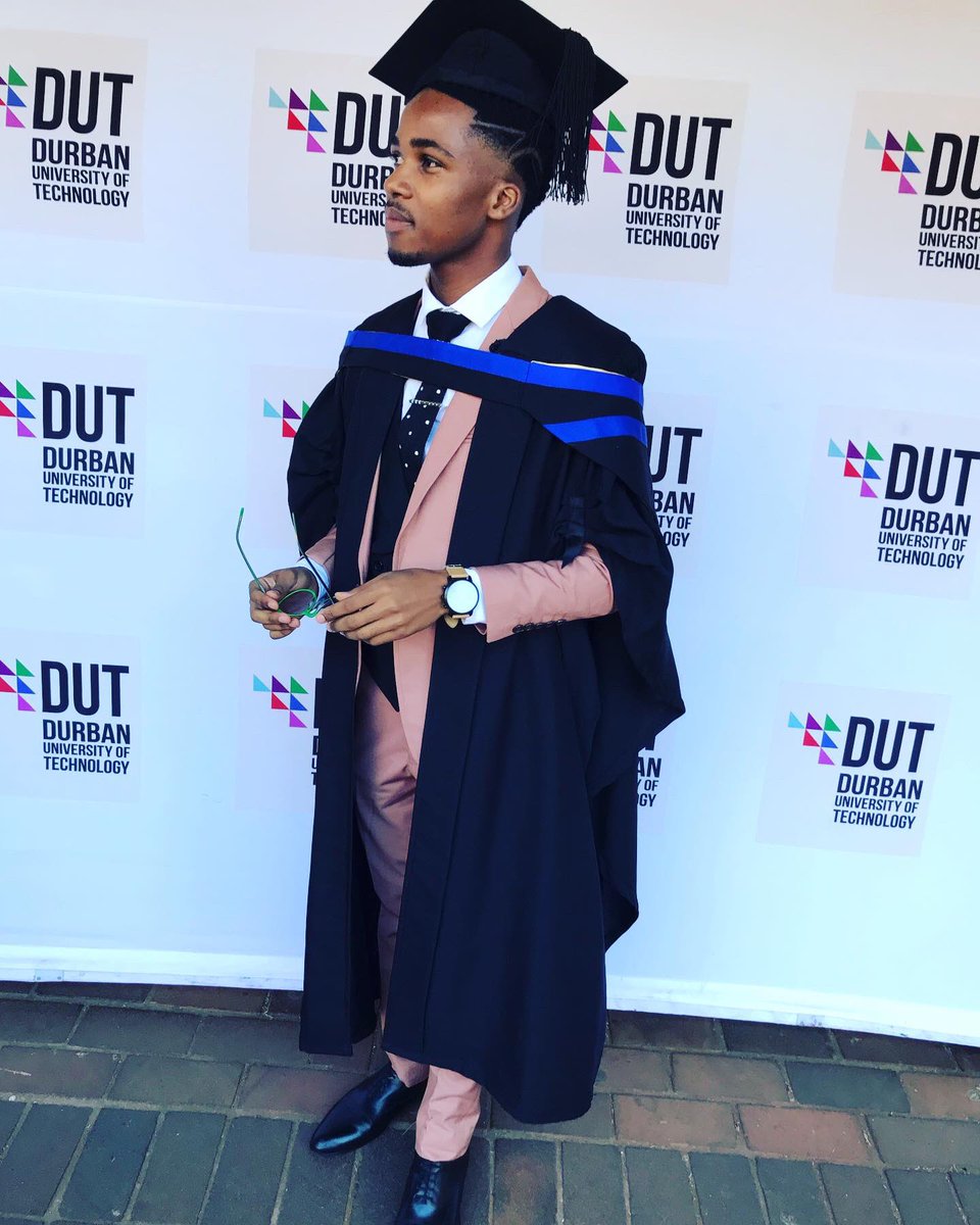 ThatoTsolanku's tweet image. #dutgrad2019