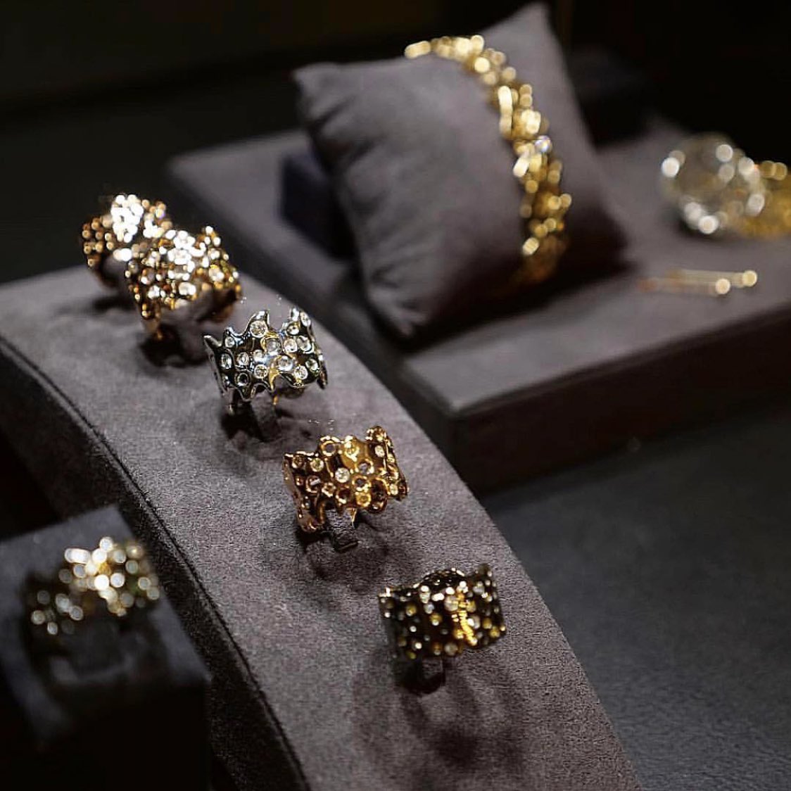AndrewMartyniuk's tweet photo. ✨ Excited to be working with @JRSahyoun who is up for @retailjeweller’s Young Jewellery Designer of the Year at the @UKJAwards
📨 Contact me for info on the brand and to become a stockist.
#jsay #julienriadsahyoun #jewellery #jewelry #jewellerydesigner https://t.co/bWk9mlYJNS