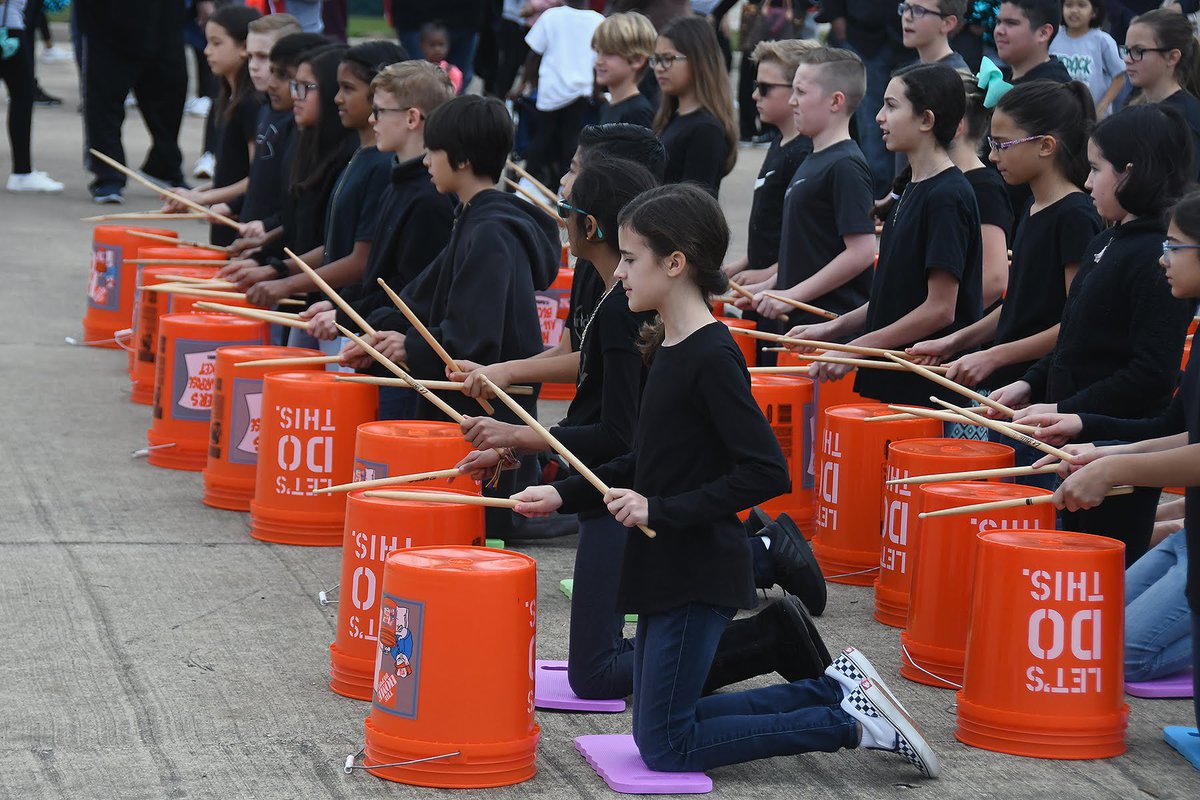 CFISD repeats in recognition among nation's best for music education | cfisd.net/en/news-media/… #CFISDforAll🎼 #TxEdTuesday #GoPublic