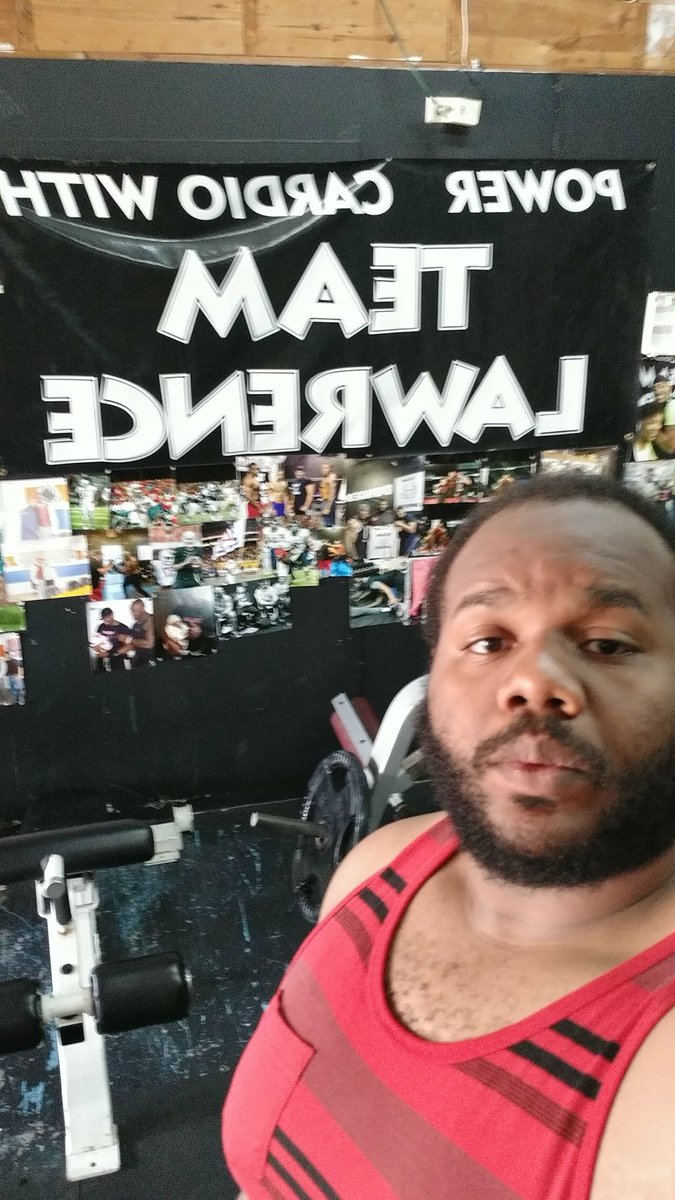 First shout-out gotta go to the best gym in Texas baby! Always gotta be one point ay The Dungeon! <a href="/DungeonDFW/">Bertram Lawrence Sr</a>
