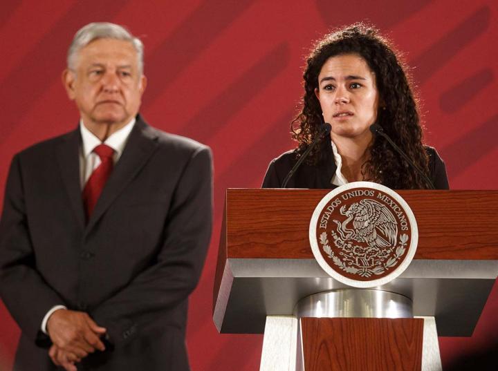 SonoraLaboral's tweet photo. -López Obrador anuncia el Instituto para Devolverle al Pueblo lo Robado
-Pendientes, 118 proyectos de cambios a leyes laborales
-Mitigan desempleo con ayuda de becas
-Reestructuran STPS para nuevo modelo laboral
https://t.co/srUVa4K0bt https://t.co/SkNNzc2xVT