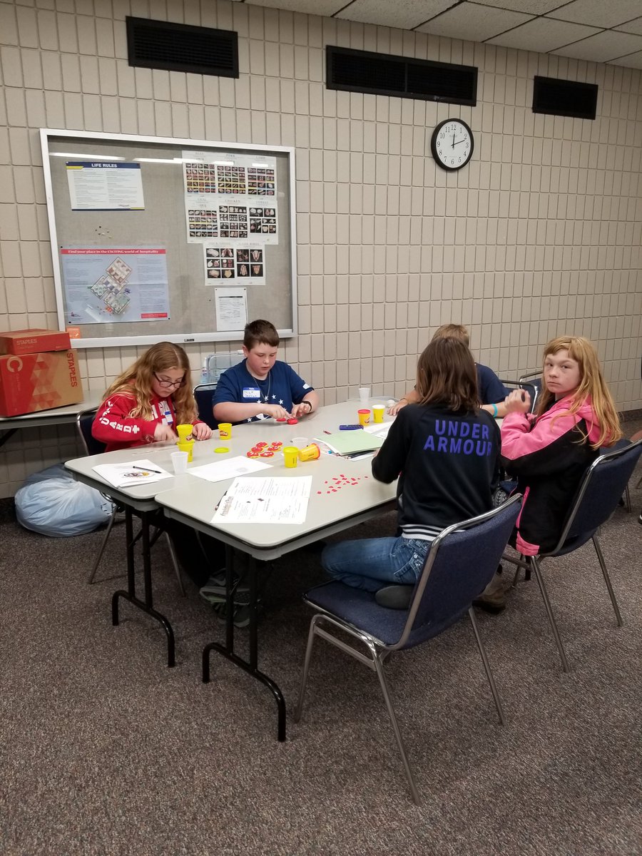 kolsonmath's tweet photo. Entrepreneur for a Day at ILCC #ehawkpride https://t.co/Hu3CpV0O6x