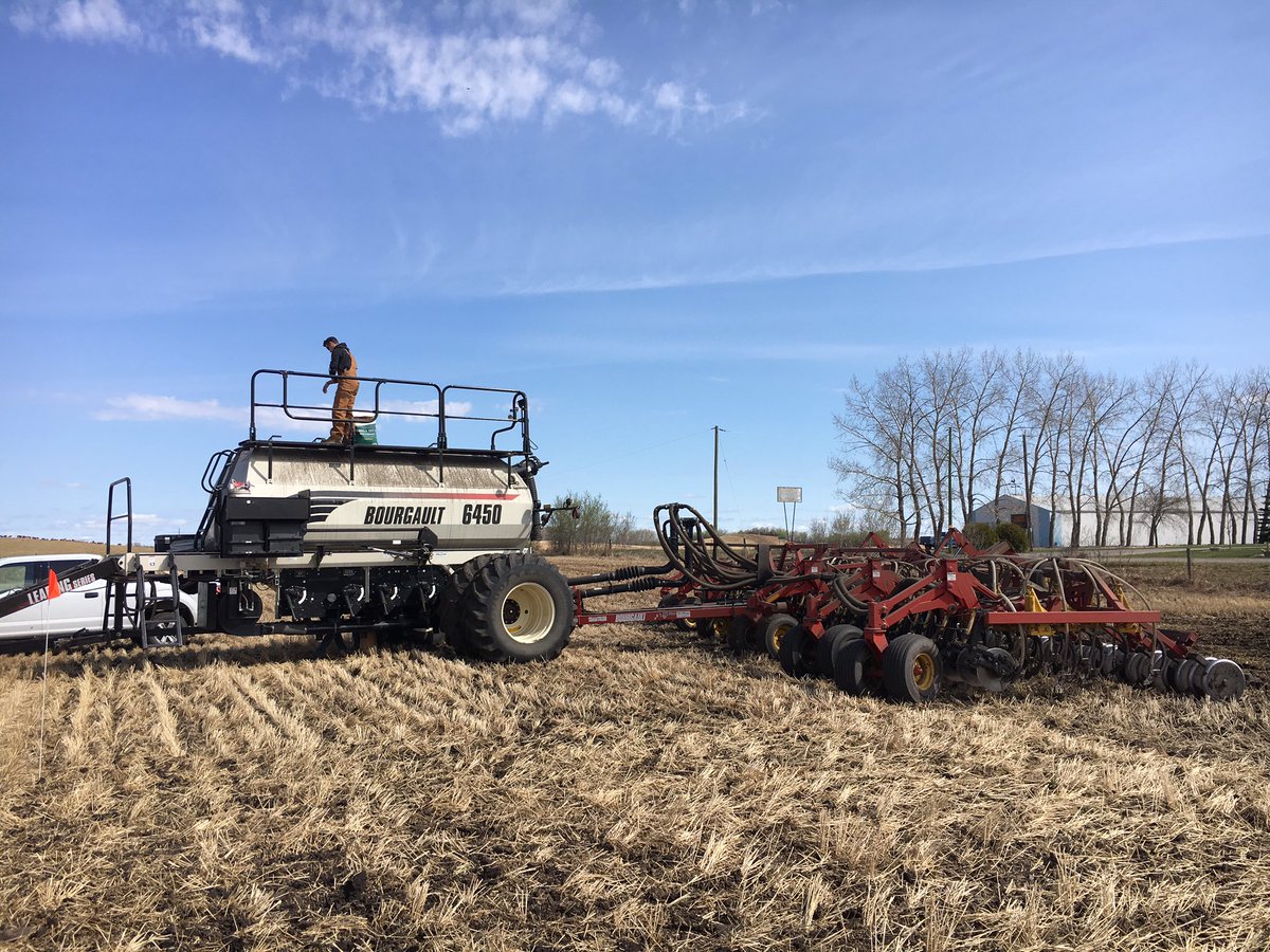 Happy to get my first <a href="/Bayer4CropsCA/">Crop Science Canada</a> Canola Market Development plot in today with some amazing farmers ‘up north’! Thankful to have <a href="/Tyler_Hartl/">Tyler Hartl</a> on the #DEKALB team this year. #manyhandsmakelightwork #butnottoomany