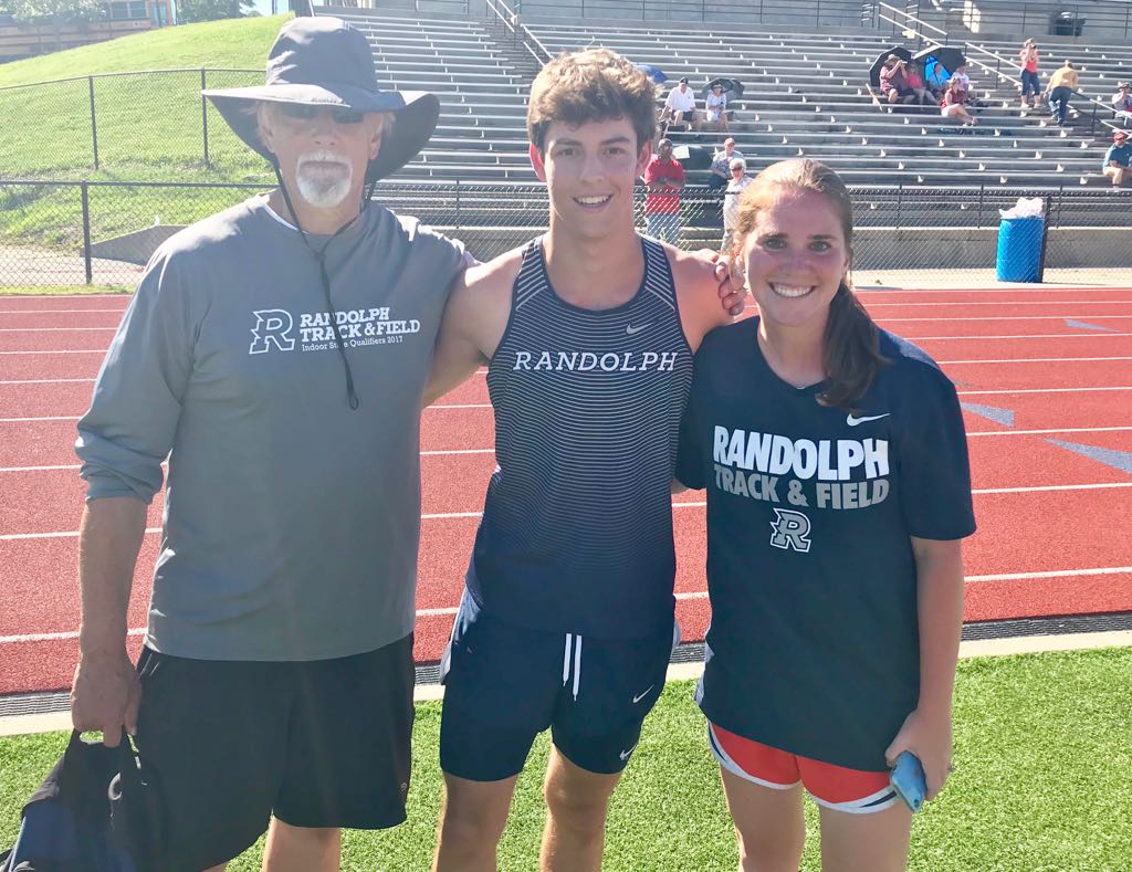 RRaidersAthl's tweet photo. Sophomore Kelly Hay finished #3 in 4A AHSAA DECATHLON STATE CHAMPIONSHIPS at Hoover HS today! 10 events over 2 days scoring 3648 points. Kelly is Randolph’s 1st ever to decathlete. #RaiderRecord #RaiseTheR #GoRaiders https://t.co/uiPli1xWtl