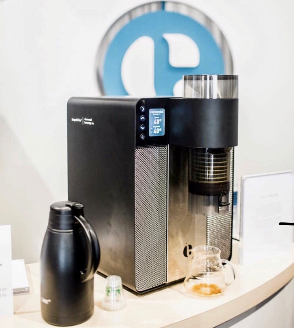 “Iced coffee minus the melted-ice taste, courtesy of the Snapchiller...” See what else the #BostonGlobe has to say about our revolutionary thermodynamic process that’s shifting the cold coffee paradigm. hubs.ly/H0hT6Fz0
#snapchill #chillwithus #specialtycoffee #notcoldbrew