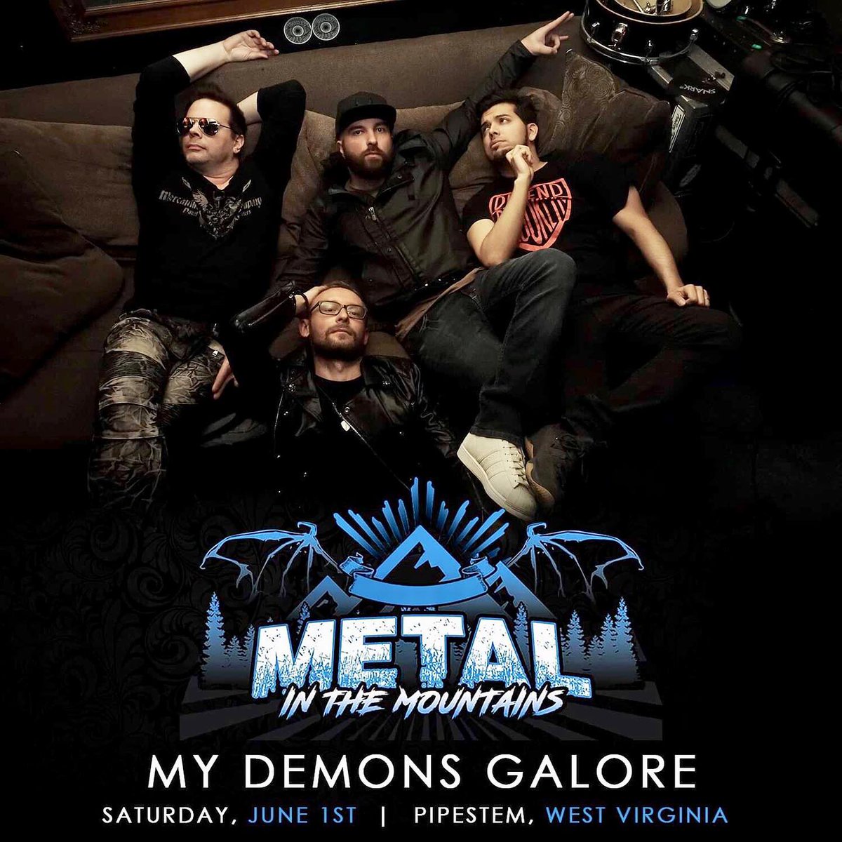 mydemonsgalore's tweet photo. Twitter world! It's official, we'll be rocking out at Metal In The Mountains, on June 1st! West Virginia, see you very soon!! 🤘🔥🔥

#mydemonsgalore #metalinthemountains #curtaincallrecords #rockrageradio https://t.co/XH3Z6bfLiA