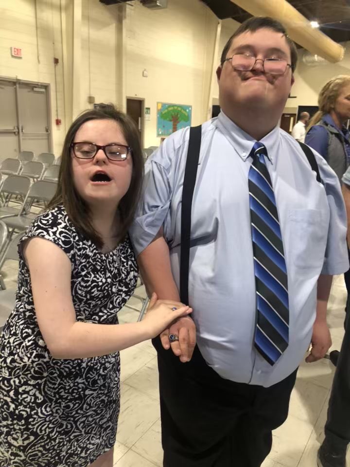 kaila_marinaro's tweet photo. Here’s to all the people that said my Bubby wouldn’t ever make it past kindergarten. Got kicked out of multiple public schools because the teachers didn’t have the patience to teach special education. Boy he sure did prove you guys wrong! #SeniorRing so Proud my David💙 https://t.co/wRbGu5iTxQ