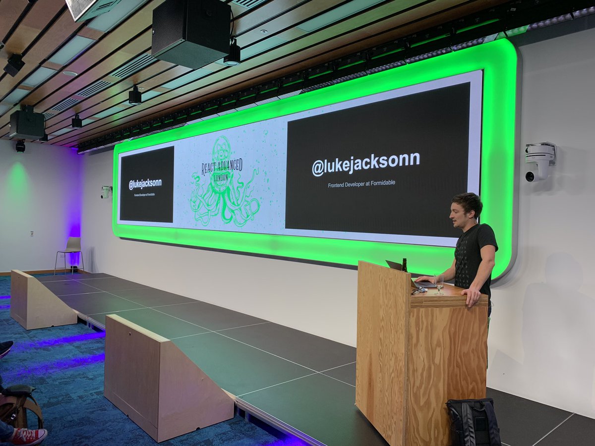 React Advanced Conference tweet media