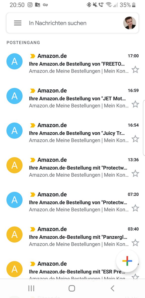 JulianJahnke's tweet photo. 🎧🎵🎶 Jaaaa, ich haaabe ein Problem miiit Aamazoon, willst du mich verklaagen? @alligatoah #EinProblemMitAlkohol #EinProblemMitAmazon https://t.co/64B6hJjepd