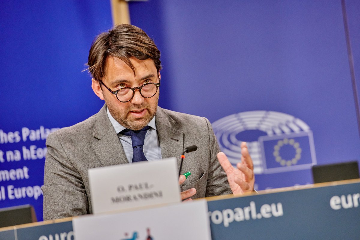 Quelques minutes précieuses pour expliquer avec Paul Germain le besoin de transparence dans le vin bio - combat pour protéger la Vie sous toutes ses formes ! tv5monde.com/emissions/epis…