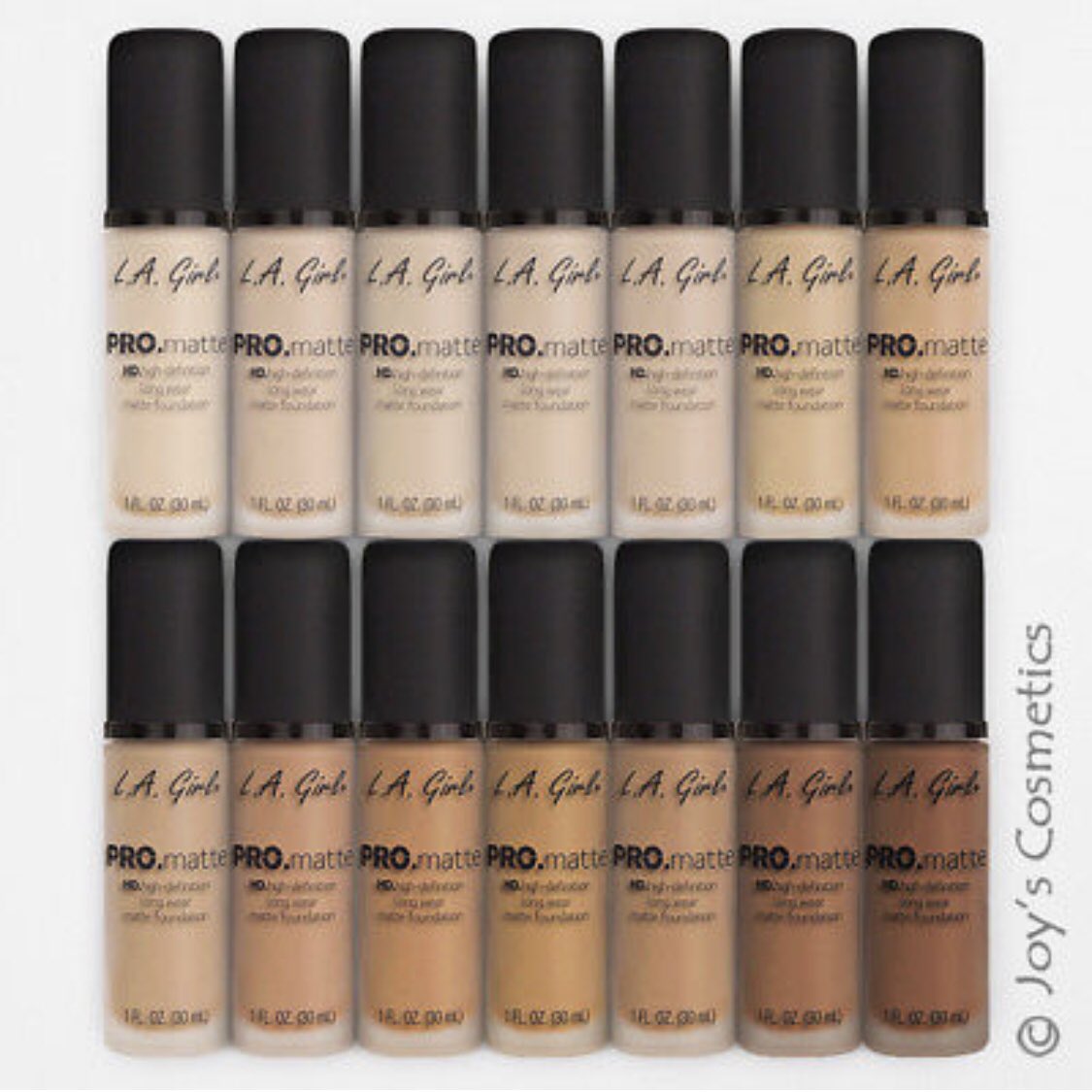 Y’all SLEEP on  @lagirlusa becuase the foundations, concealer and the mixers they have for their foundations are all bomb.The matte and illuminating mixed together is an ELITE combo, and the shade adjusters should be in every mua kit.Foundations + mixers: $8.99Concealer: $3.99