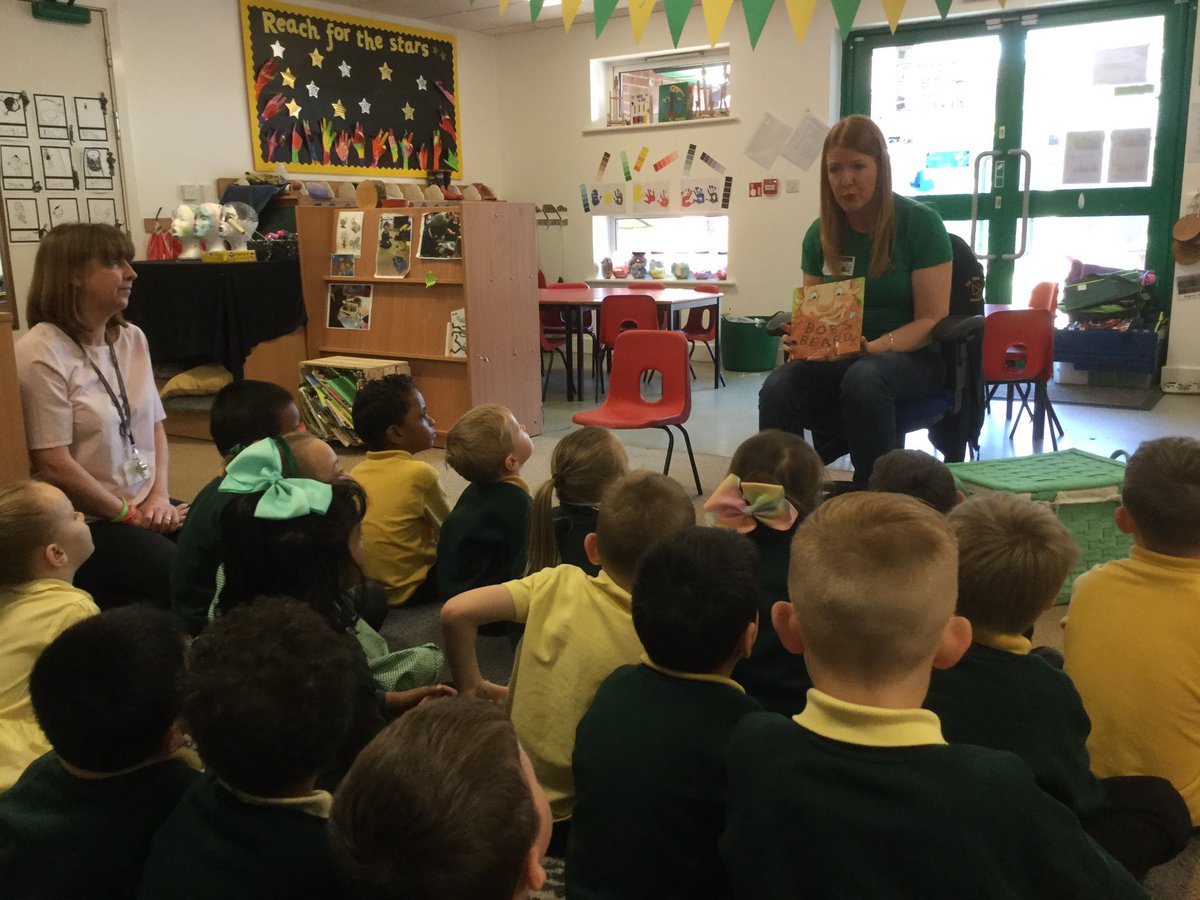 firsprimarysale's tweet photo. #RecHB loved their visit from a real life author! @FayEvansAuthor We had so much fun listening to the rhyming story, acting it out with puppets and joining in with the actions! #loveofreading #inspiringwriters #fun https://t.co/bIwg2mmwtp