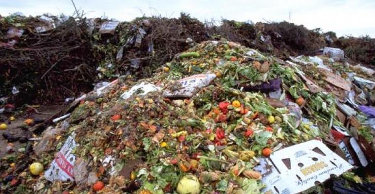 Waste360's tweet photo. #NeedToKnow On May 1, Denver launched its citywide Food Waste Pilot Program, which aims to reduce #foodwaste and help the city reach its climate action goals. https://t.co/YYfDu9lm28 https://t.co/OB9JwJy72m