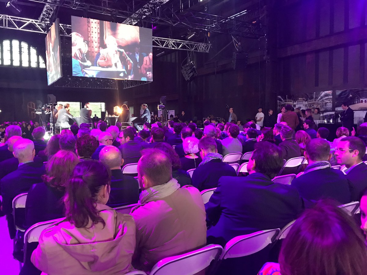 #H7 est officiellement ouvert 🚀 5000 m2 42 startups et un lieu dédié à l’innovation #Lyon Confluence. #EDF partenaire de ce lieu labellisé French Tech 🔝#H7Inauguration #opening #lieutotem