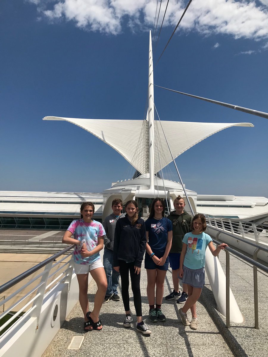 ChaselmChase's tweet photo. Special thanks to Mrs. Engelking for planning a great field trip to the Milwaukee Art Museum. A fun time was had by all ⁦@PrViewSchool⁩ https://t.co/l2jWoa2EPK