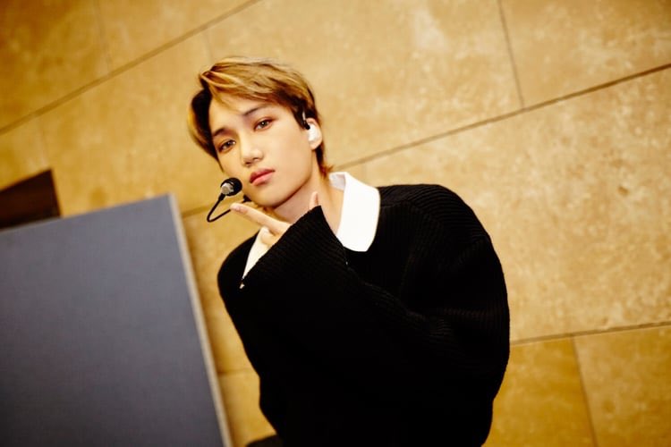 Iuvsickai's tweet photo. Type “Jongin is my ___” and let your keyboard complete the sentence . https://t.co/W4XviNpqfP