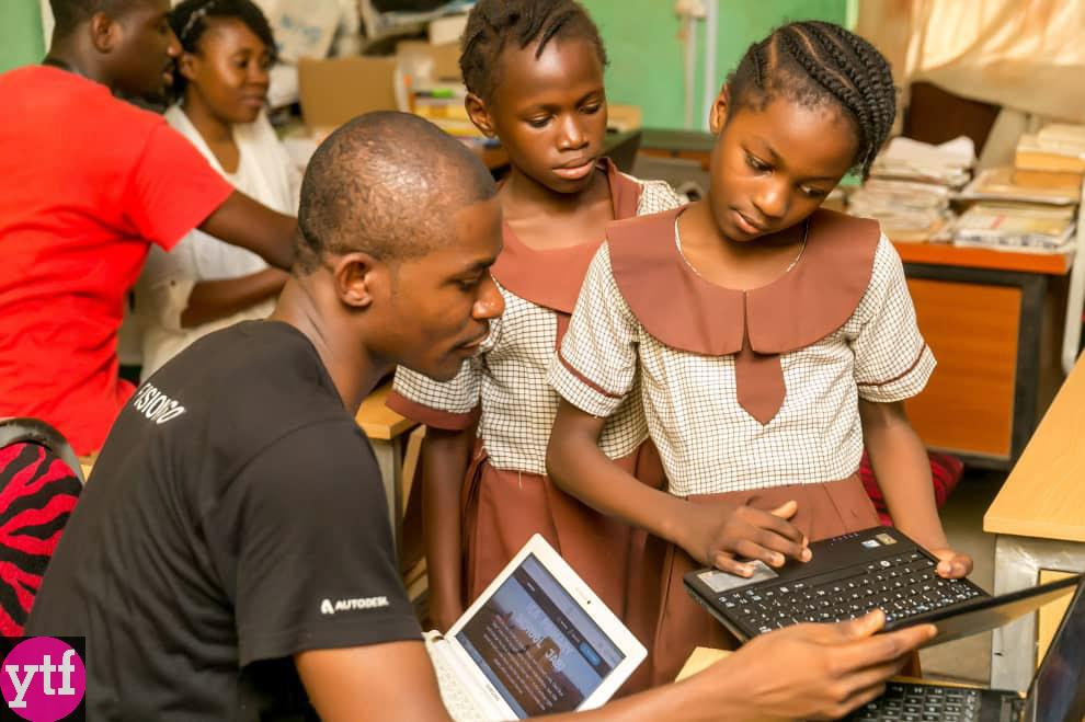 @scratch @YouthForTech #3DAfrica #coding clubs in primary and secondary schools through project based learning have the students brainstorm in a team to build projects using @scratch.

#scratchinpractice 
#creativecomputing @scratchEdTeam