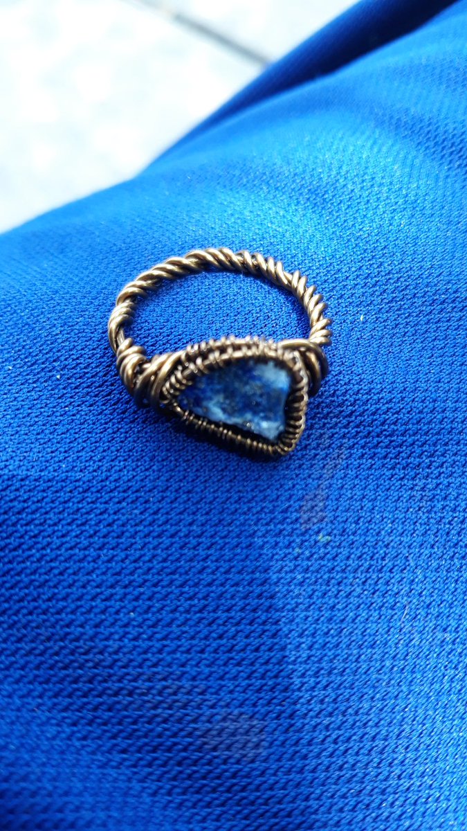 phoenixthunder7's tweet image. #crystallife #crystal #crystals #crystallove #highvibes #tribe #tribalroots #roots #vibetribe #highvibetribe #love #rockhound #rockhounds #love #crystaldiggers #newearth #creators #fifthdimension #consciouscreators #woke #highvibes #art #crystaljewelry #talismans