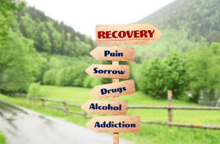 A customized assessment and treatment plan is a key to successful addiction recovery. What else? More ideas here: buff.ly/2JiUXKb