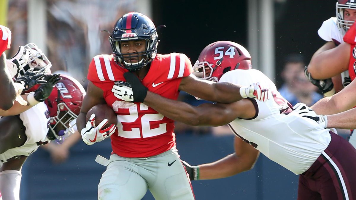 NFLDraft_2020's tweet image. 2020 NFL Top Seniors: RB
4 Scottie Phillips OLE MISS
3 Tavien Feaster TBD
2 Ke’Shawn Vaughn VANDERBILT
1 Zack Moss UTAH