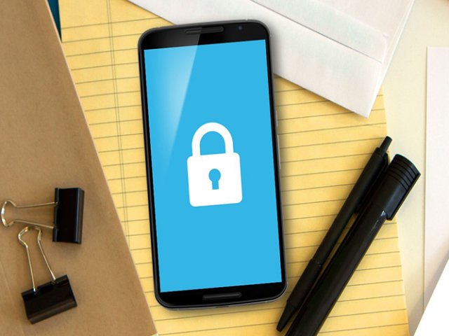 andro4all's tweet image. Enmascárate en Internet para navegar seguro con tu smartphone incluso en WIFIs públicas... 🎭 Os presentamos la solución de seguridad Ciberprotector de la compañía española Webempresa! 👇 andro4all.com/2019/05/ciberp… #AplicacionesAndroid #SeguridadAndroid