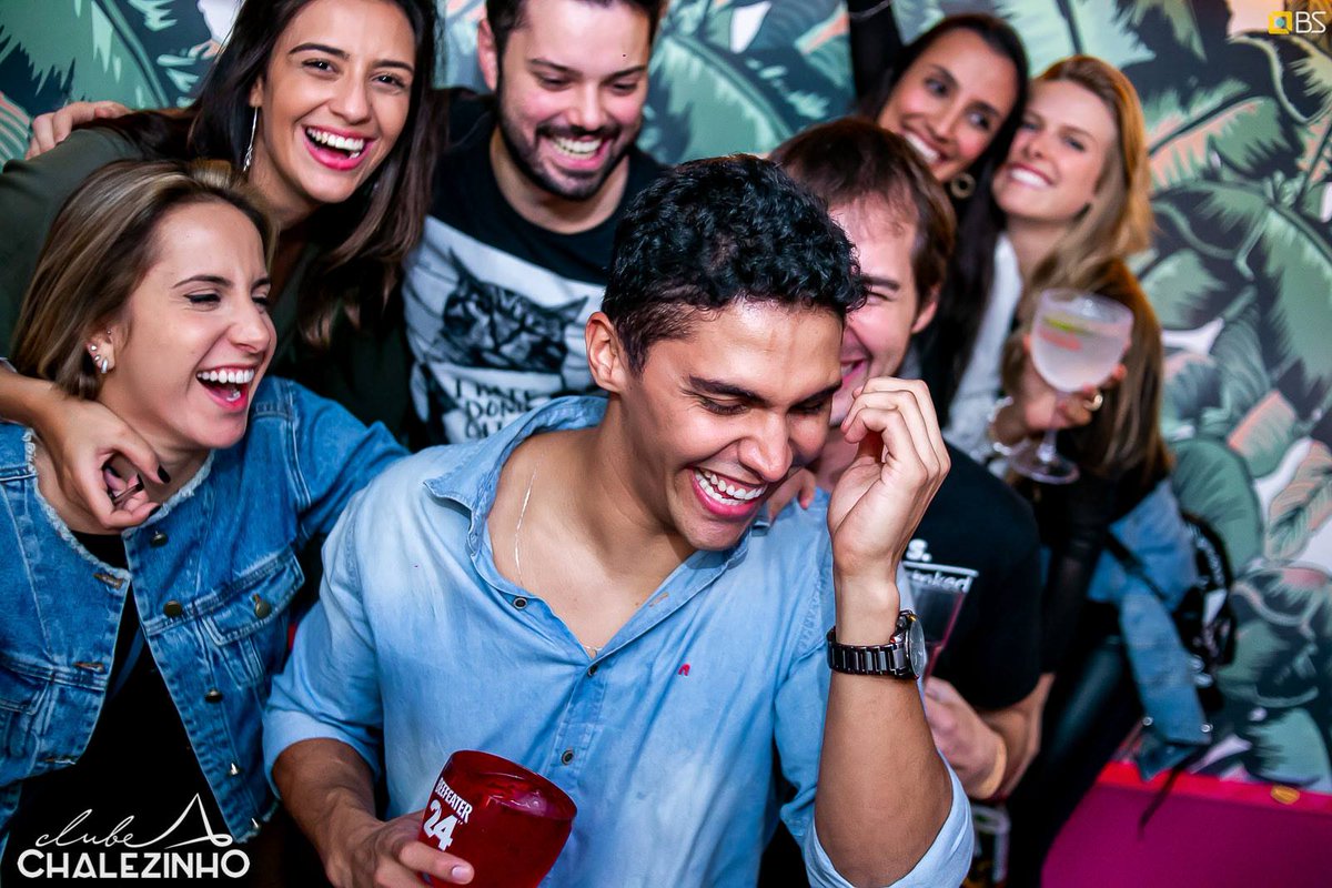 Essa é para os inimigos do fim: sábado tem #FestaVirote aqui na Casinha e vamos até o dia amanhecer! Mais infos no sympla.com.br/clubechalezinho