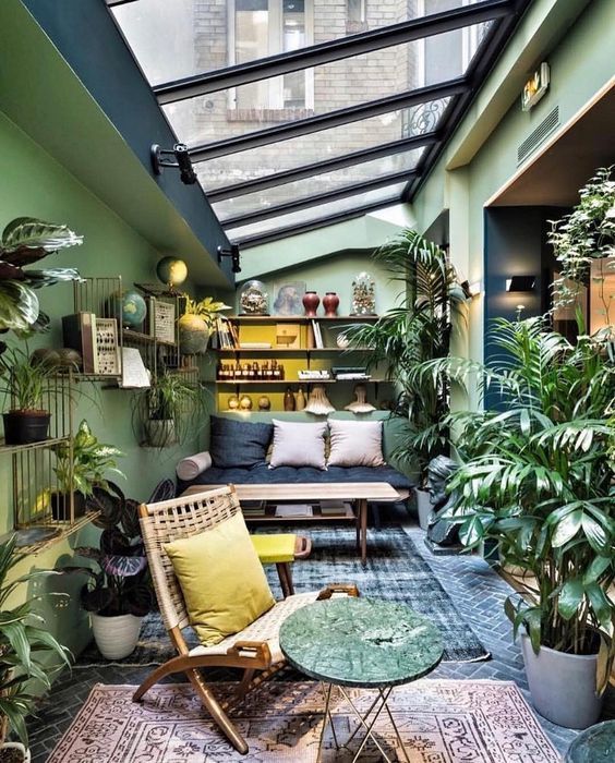 designbx_'s tweet photo. Ever too much greenery!? Great way to bring nature in when living in the concrete jungle.🦎 🌿 ☘️ 🌱 🌾 https://t.co/c3UVzdUuwQ