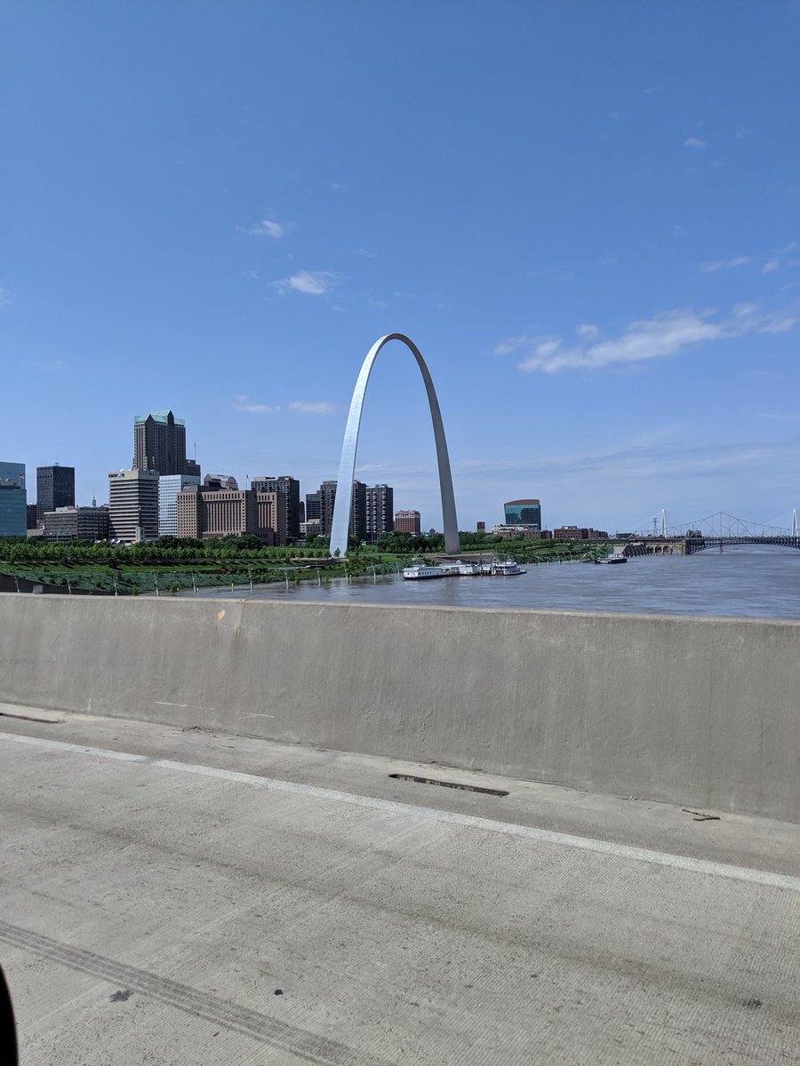 CalUGeology's tweet photo. CalU Geology begins their annual trip out west for #geologizingacrossamerica! For the next few weeks, we'll be traveling across the country to some of the best Geology America has to offer. @CalUofPA https://t.co/rPIFK2PyVV